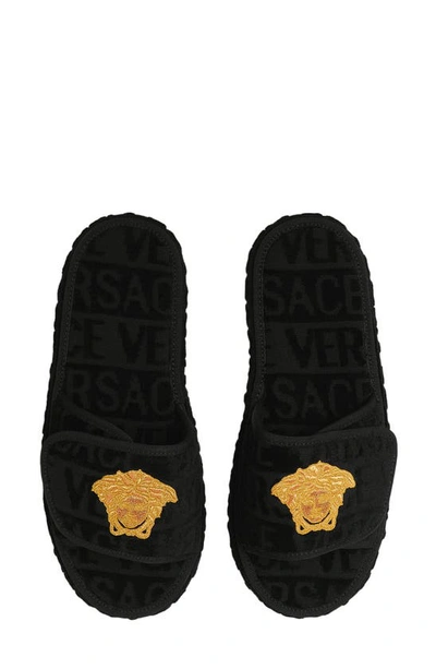 Papua Ny Guinea gnist fumle VERSACE Slippers for Men | ModeSens