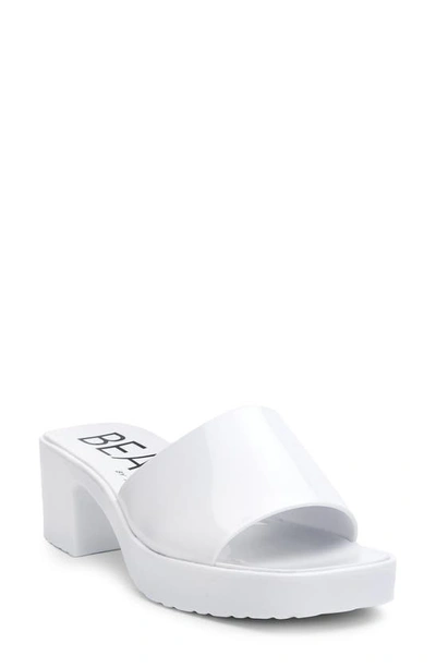 Coconuts By Matisse Wade Slide Sandal In White