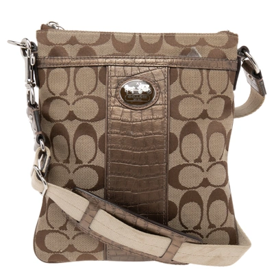 Pre-owned Coach Beige/brown Signature Canvas And Croc Embossed Leather Swingpack Messenger Bag
