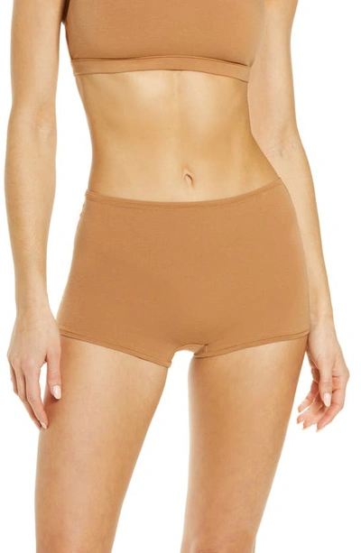 Skims Stretch Cotton Boyshorts In Camel