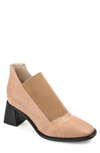 Journee Signature Stylla Pump In Tan
