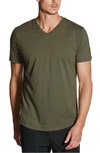 Cuts Clothing Trim Fit V-neck Cotton Blend T-shirt In Pine