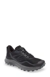 Saucony Peregrine 12 Trail Running Shoe In Black/ Charcoal
