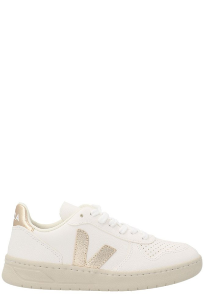 Veja V In White