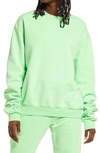 Good American Boyfriend Pullover Sweatshirt In Chartreuse003