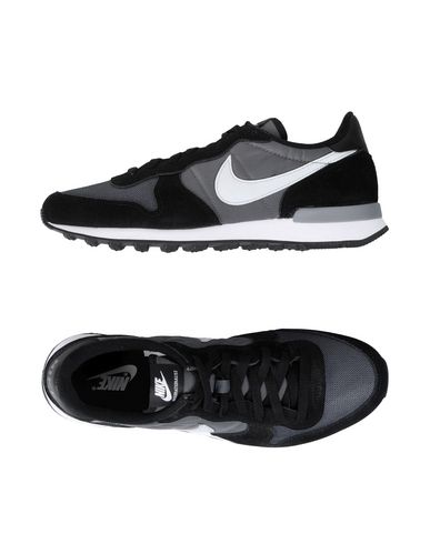 Nike Low-tops & Trainers | ModeSens