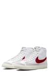 Nike Blazer Mid '77 Lace-up Trainers In Weiss