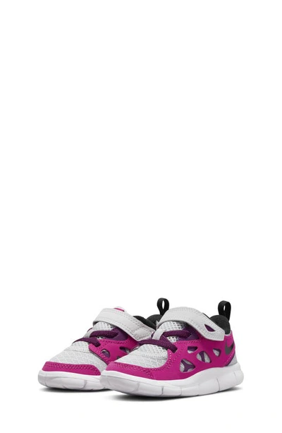 Nike Kids' Free Run 2 Sneaker In Platinum/ Pink Prime/ Sangria
