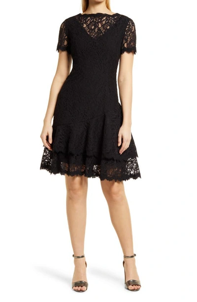 Shani Scalloped Lace Cocktail Dress In Black