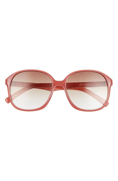 Le Specs Stupid Cupid 56mm Round Sunglasses In Rose Rouge/ Tan Grad