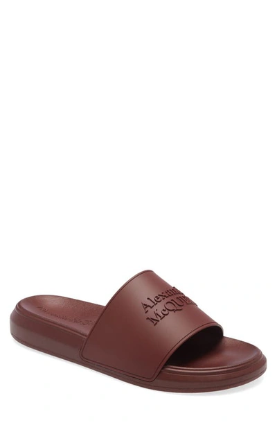 Alexander Mcqueen Logo-embossed Open-toe Rubber Sliders In Wine