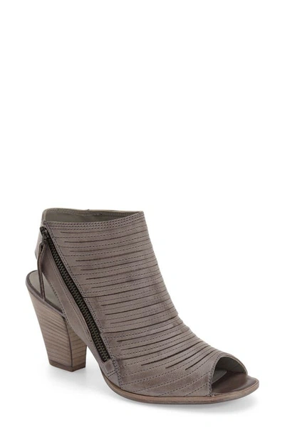 Paul Green 'cayanne' Leather Peep Toe Sandal In Stone Leather