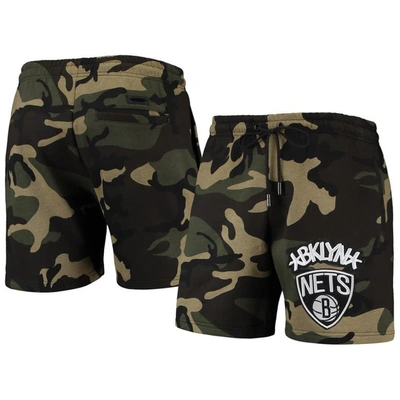 Pro Standard Men's Camo Brooklyn Nets Team Shorts