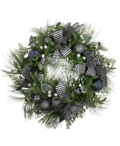 Northlight 24" Hounds Tooth And Berries Unlit Artificial Christmas Wreath In Green