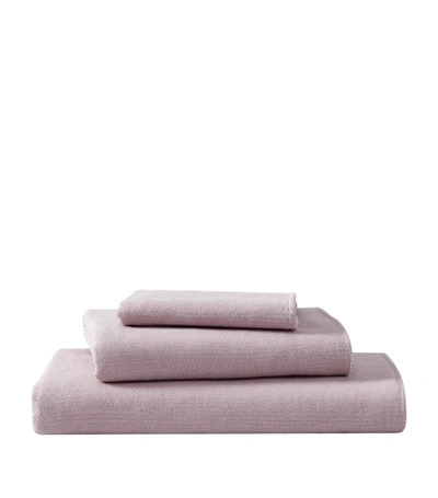 Uchino Wine-dyed Organic Cotton Hand Towel (60cm X 100cm) In Pink