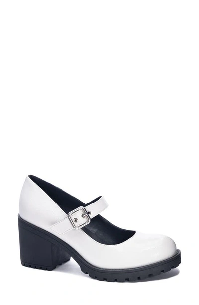 Dirty Laundry Lita Mary Jane Pump In White