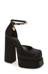 Versace Medusa Platform Sandal In 1b00v Black- Gold