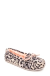 Minnetonka Women's Cally Moccasin Slippers Women's Shoes In Gray Leopard Print