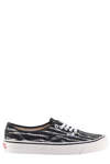 Vans Authentic 44 D Sneakers In Black