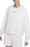 Nike Sportswear Essential Oversize Sweatshirt In Venice/ Black