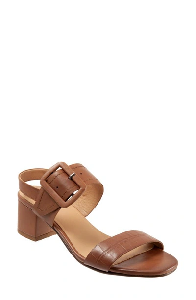 Trotters Women's Laila Sandals Women's Shoes In Tan