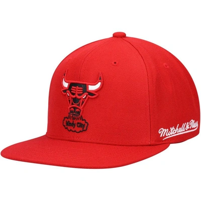 Mitchell & Ness Men's  Red Chicago Bulls English Dropback Snapback Hat