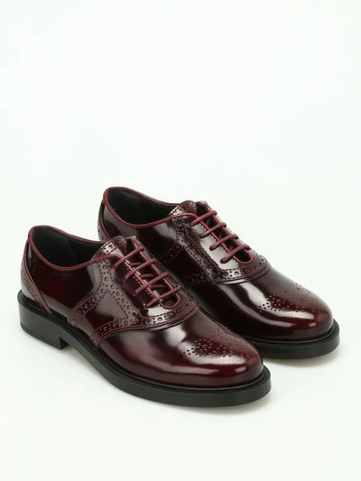Tod's Polished Brogue Lace-up Shoes In Must