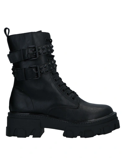 Francesco Milano Ankle Boots In Black