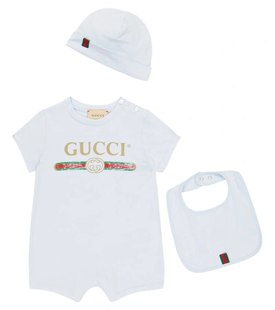 Gucci Baby Cotton Bodysuit, Bib And Hat Set In Pale Blue/green/red