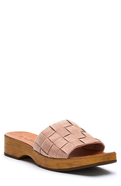 Matisse Hamptons Slide Sandal In Rose