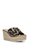 Donald Pliner Ideal Platform Wedge Sandal In Mushroom