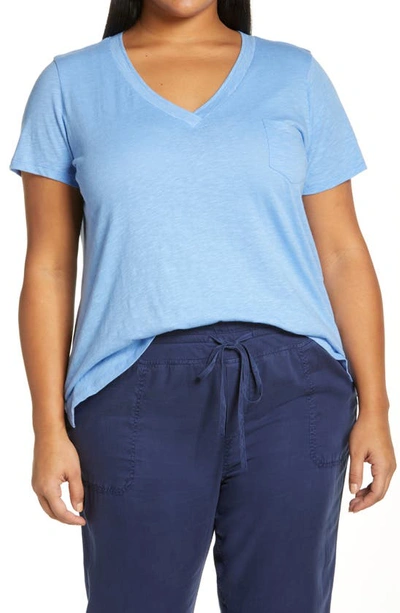 Caslon Short Sleeve V-neck T-shirt In Blue Cornflower