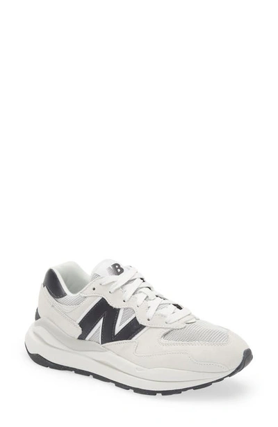 New Balance 5740 Sneaker In White