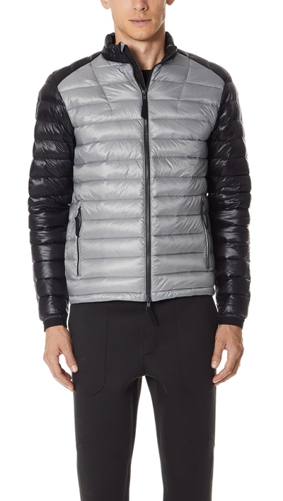 Isaora Microlight Down Jacket In Black/light Grey