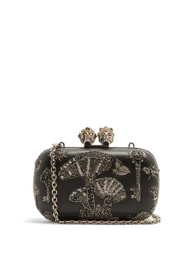 Alexander Mcqueen Queen And King Embroidered Box Clutch In Black