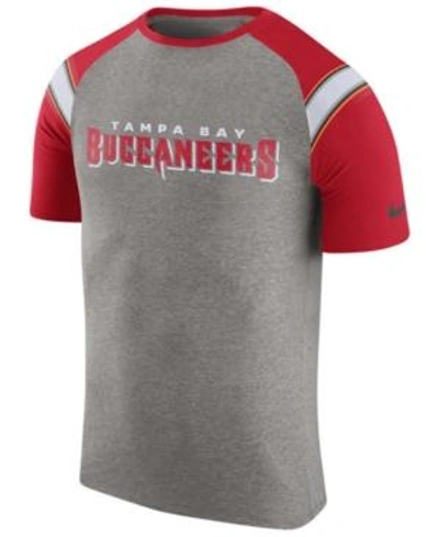 Nike Men's Tampa Bay Buccaneers Enzyme Shoulder Stripe T-shirt In Heather Gray