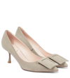 Roger Vivier Viv' In The City 65 Suede Pumps In Sage Green