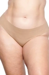Skims Free Cut Hipster Thong In Clay