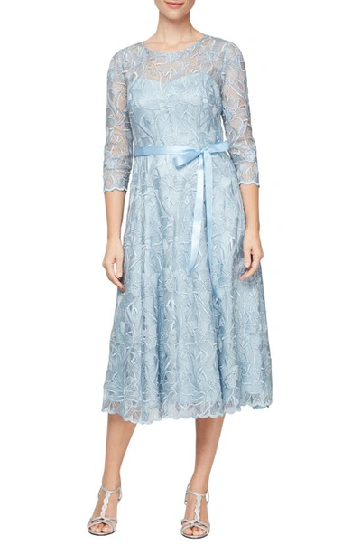 Alex Evenings Embroidered Cocktail Dress In Hydrangea