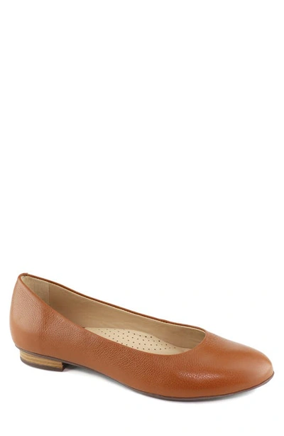 Marc Joseph New York Ferris Flat In Cognac Napa Soft