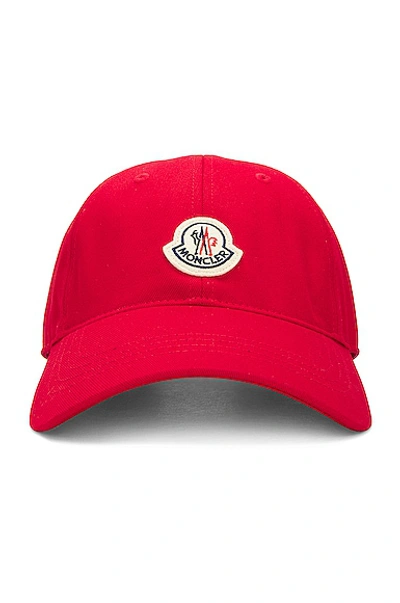 Moncler Logo-appliquéd Cotton-twill Baseball Cap In Red