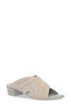 Munro Lee Slide Sandal In Camel Lamb