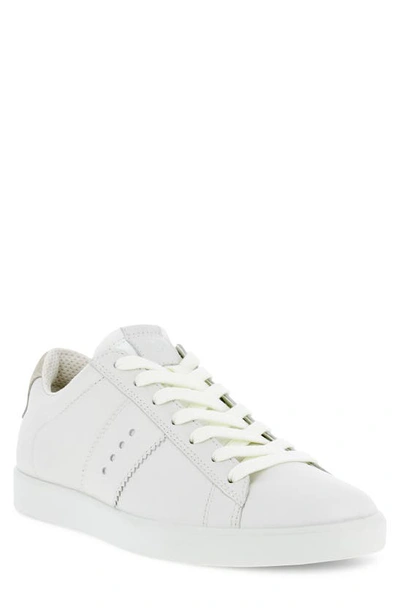 Ecco Street Lite Retro Sneaker In White/ Shadow White