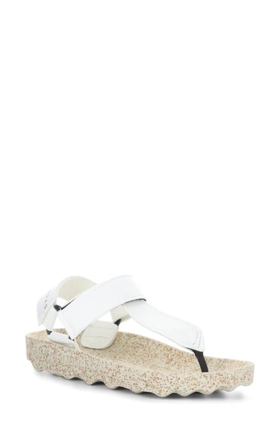 Asportuguesas By Fly London Asportuguesas By London Fizz Sandal In 009 White/ Natural Corn