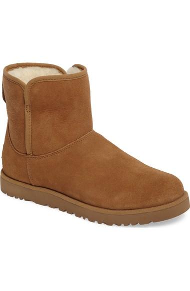 ugg w cory