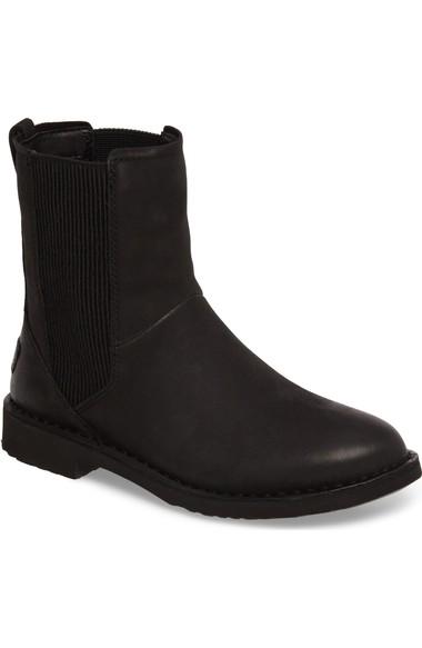 ugg larra boot black