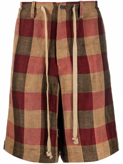 Uma Wang Check-pattern Shorts In Rot