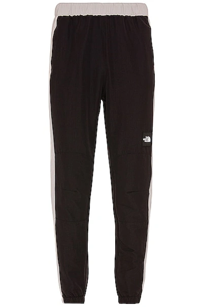 The North Face Phlego Tapered Shell Track Pants In Black