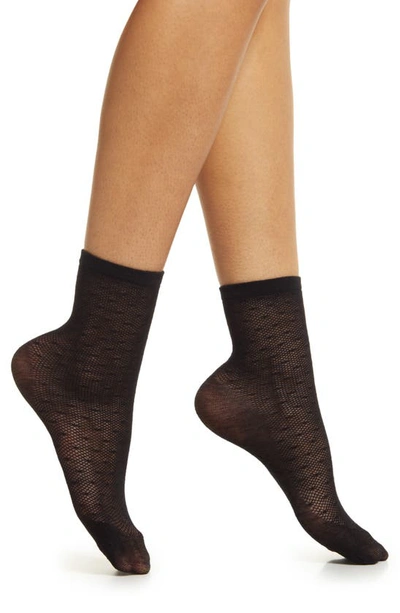 Oroblu Orobul Fishnet Ankle Socks In Black