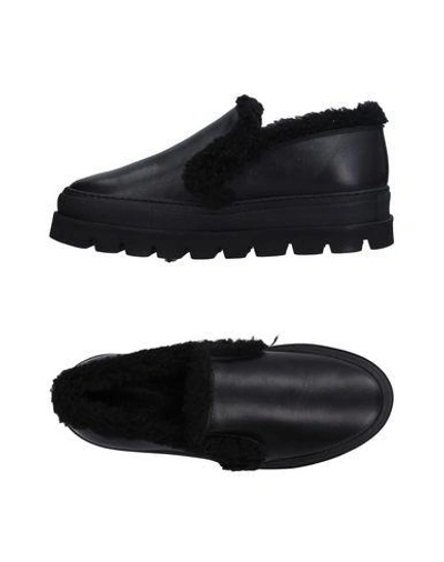 Mm6 Maison Margiela Sneakers In Black